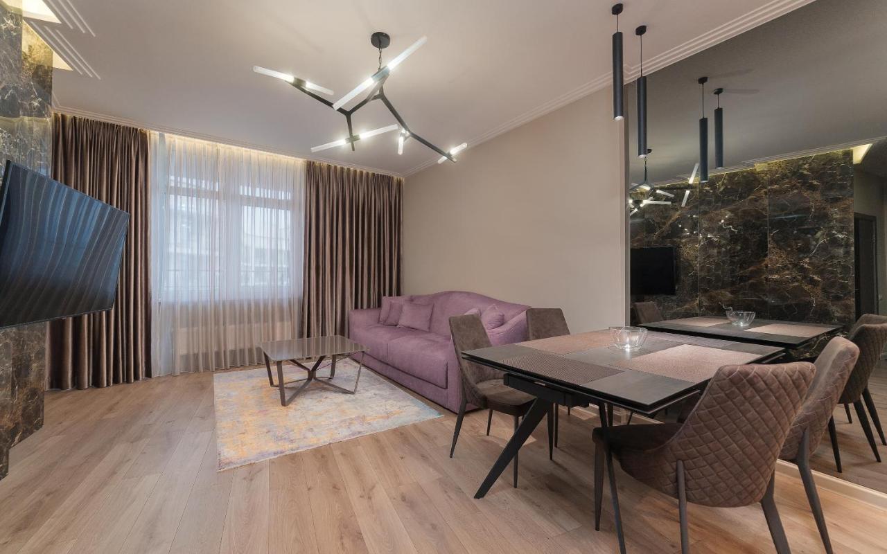 Wowell Apartments Odessa Exterior photo